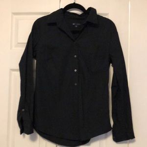 Gap black tailored shirt